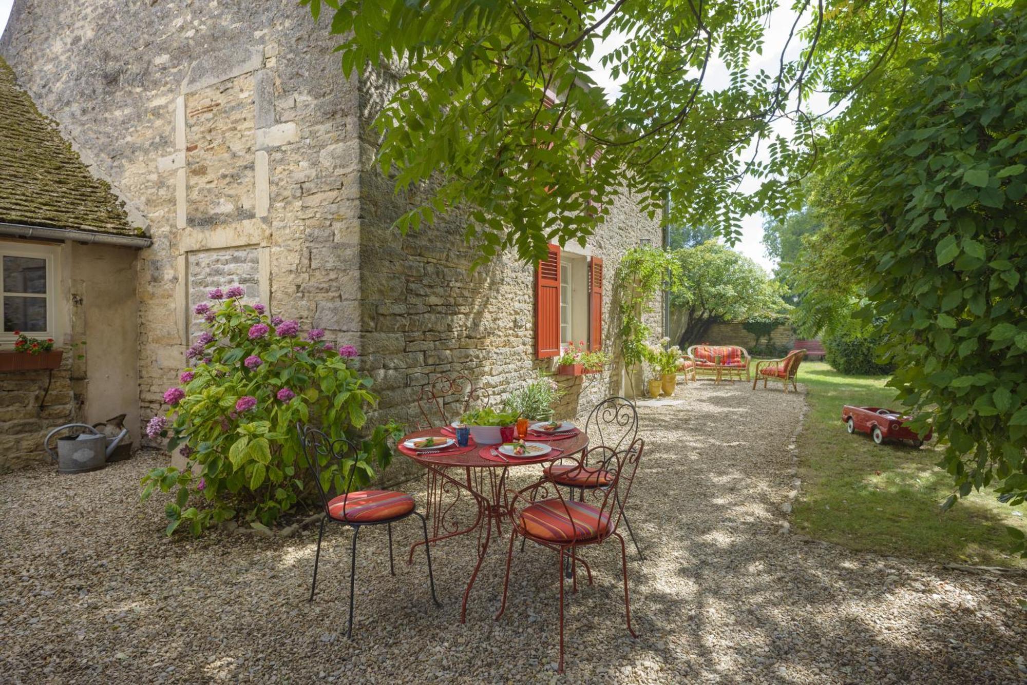 Maison Le Village - Maison D'Hotes Montagny-les-Beaune Номер фото